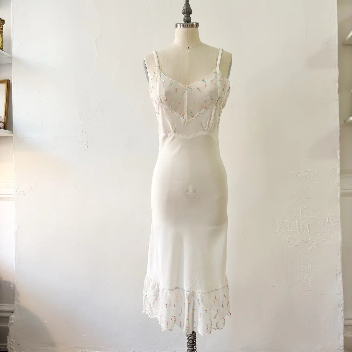 1940s Colorful Embroidered Slip (XS)